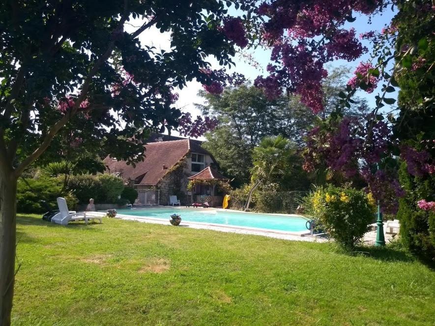 Domaine Oustau Cassou Chez Yanou Et Yanetto Villa Sevignacq Exterior photo